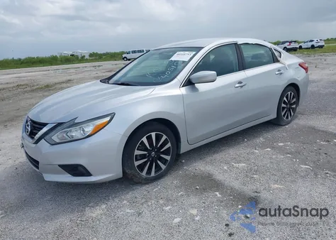 2018 Nissan Altima 2.5 Sv z USA, uszkodzony, nr VIN 1N4AL3AP9JC150185